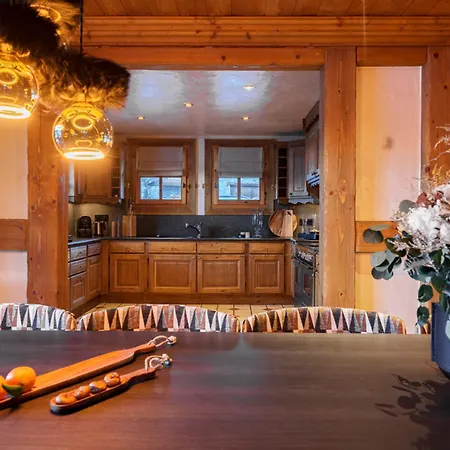 Chalet Exquis A 1850, Pres Des Pistes, Jusqu'a 10 Personnes - Fr-1-772-5 Courchevel